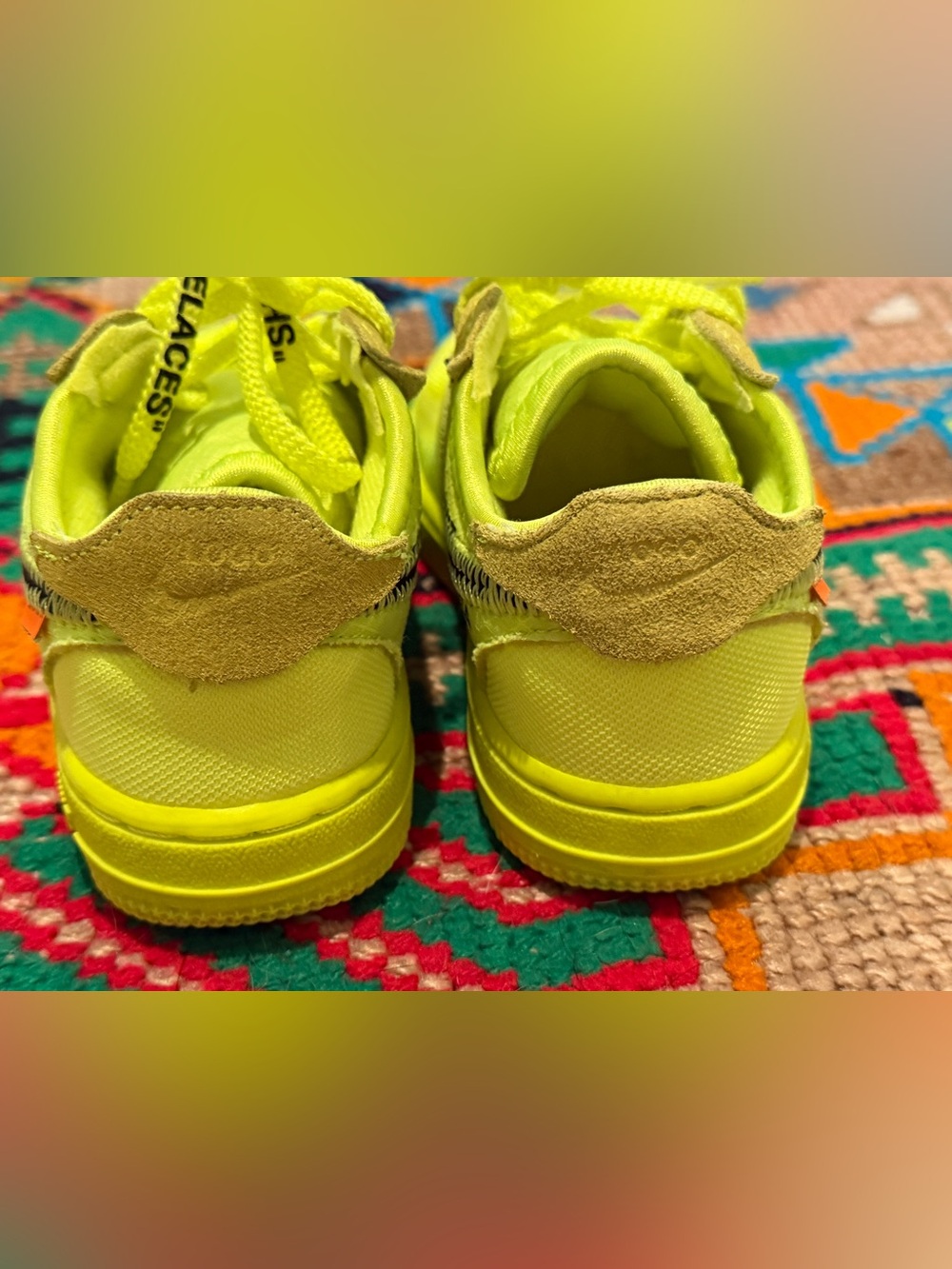 Nike Air Force 1 Low x Off-White in vibrant "Volt" toddler girls size 9 - Picture 6 of 10